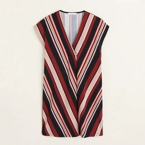 NEW MANGO - V-neckline dress